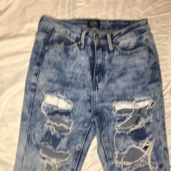 Simple society distressed jeans - Picture 12 of 14